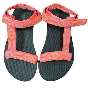 Neon Pink tribal print boho sandals size 7 women